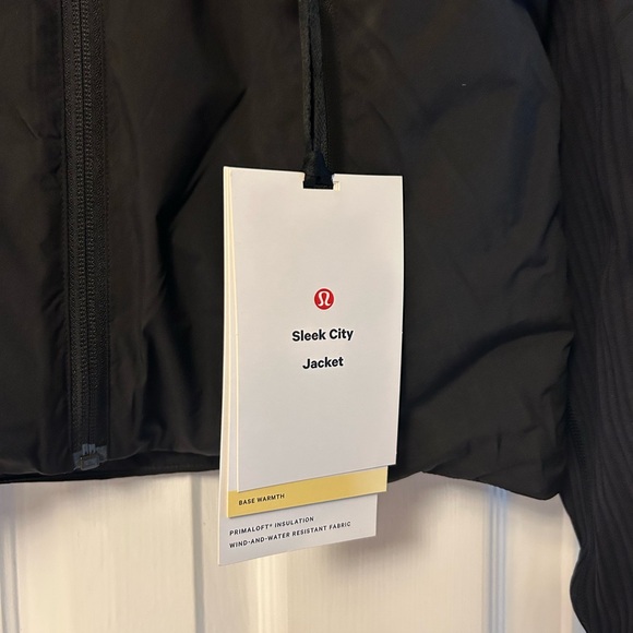 lululemon athletica Black Puffer Jacket - Picture 4 of 5